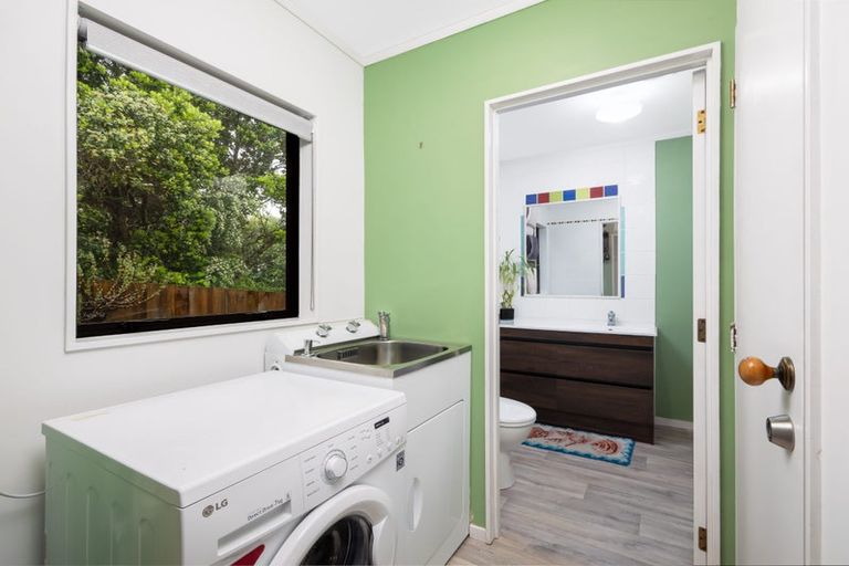 Photo of property in 2/62 Hone Heke Road, Kerikeri, 0230