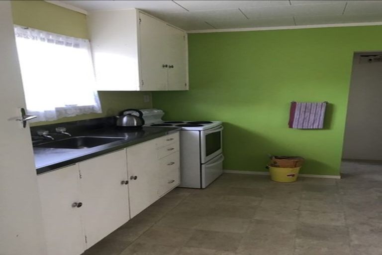 Photo of property in 40 Station Road, Pukekohe, 2120