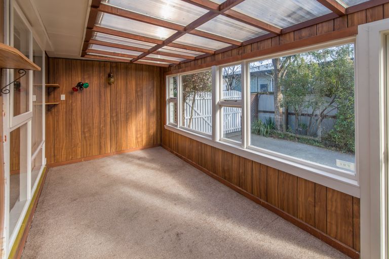 Photo of property in 24 Woodend Road, Woodend, 7610