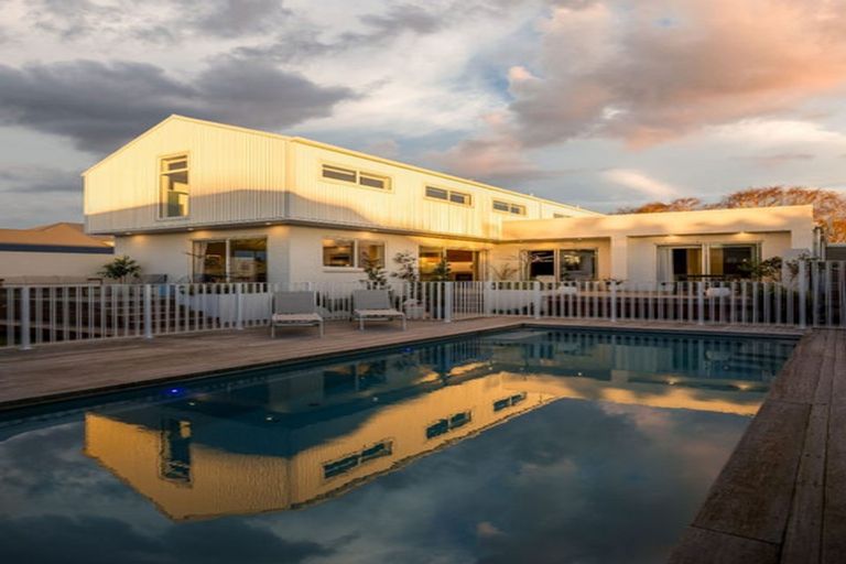 Photo of property in 55 Plynlimon Road, Strowan, Christchurch, 8052