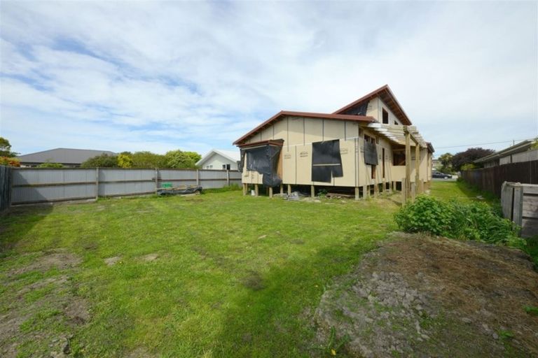 Photo of property in 126 Gayhurst Road, Dallington, Christchurch, 8061