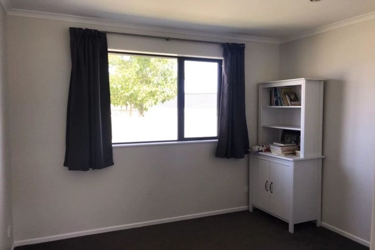 Photo of property in 27 Keston Crescent, Flagstaff, Hamilton, 3210