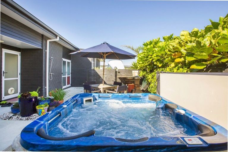 Photo of property in 168 Mangatawhiri Road, Omaha, Warkworth, 0986