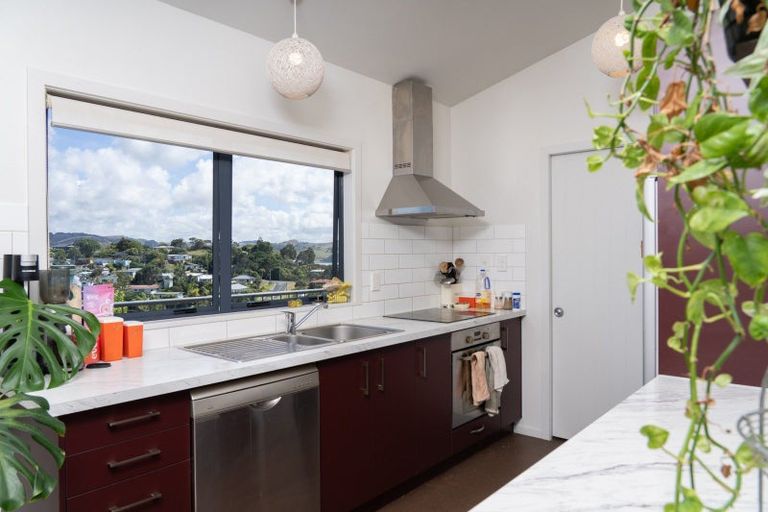 Photo of property in 25l Violet Street, Raglan, 3225