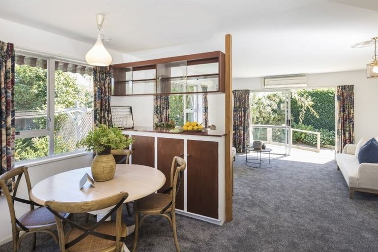 Photo of property in 2/363 Withells Road, Avonhead, Christchurch, 8042