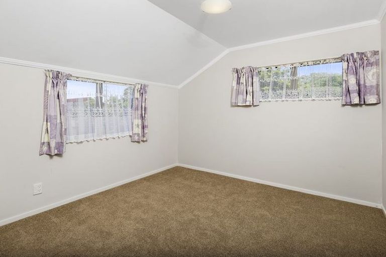 Photo of property in 43 Barnhill Crescent, Pahurehure, Papakura, 2113