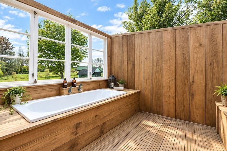 Photo of property in 28 Laxon Road, Whatawhata, Hamilton, 3288