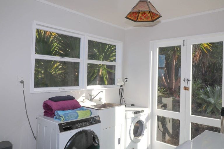 Photo of property in 61 Te Ana Lane, Thames, 3577