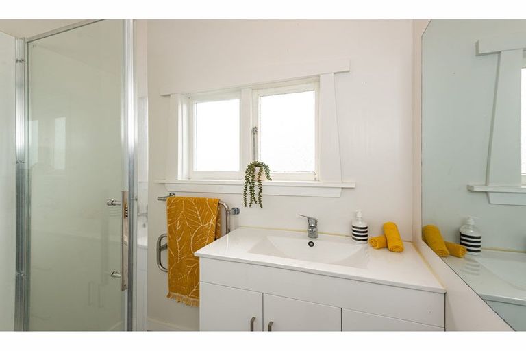 Photo of property in 1/8 Simeon Street, Spreydon, Christchurch, 8024