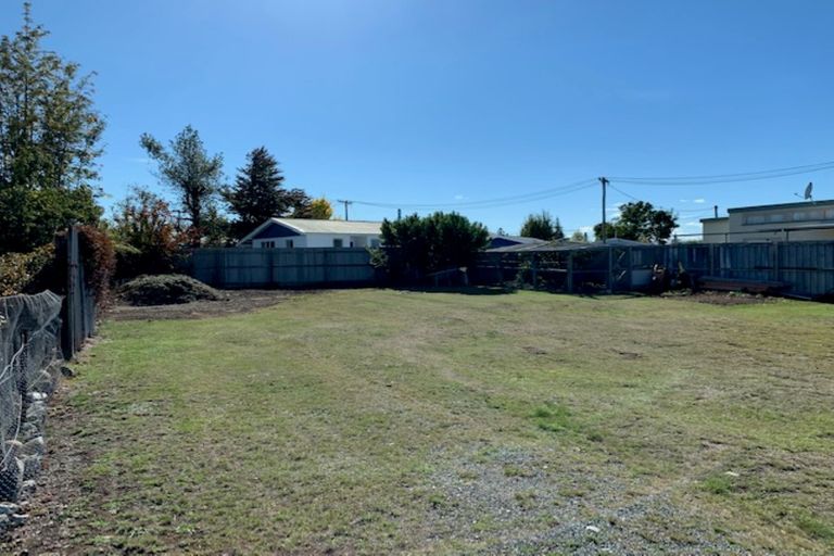 Photo of property in 10 Omahau Crescent, Twizel, 7901
