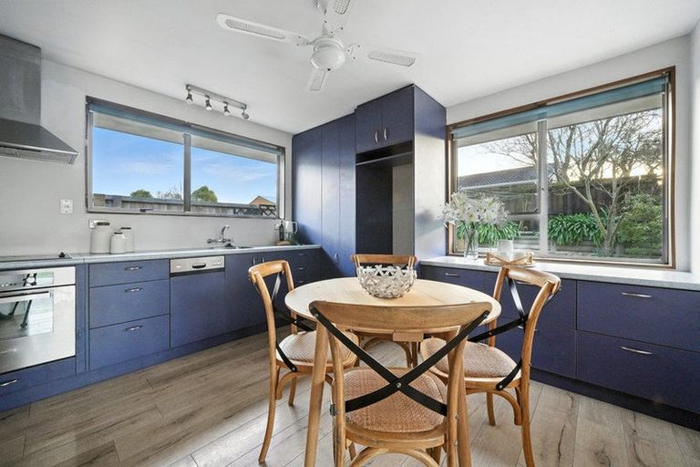 Photo of property in 83b Cottonwood Street, Parklands, Christchurch, 8083