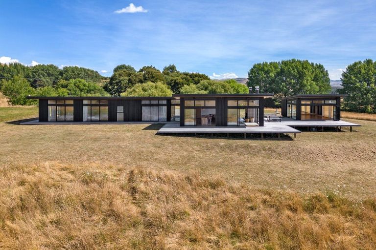 Photo of property in 360a Longbush Road, Hinakura, Masterton, 5884