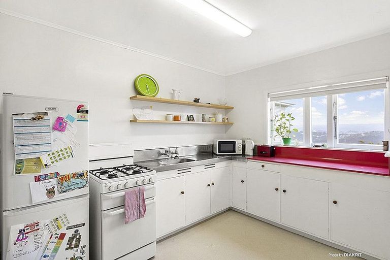 Photo of property in 14a Havelock Street, Mornington, Wellington, 6021