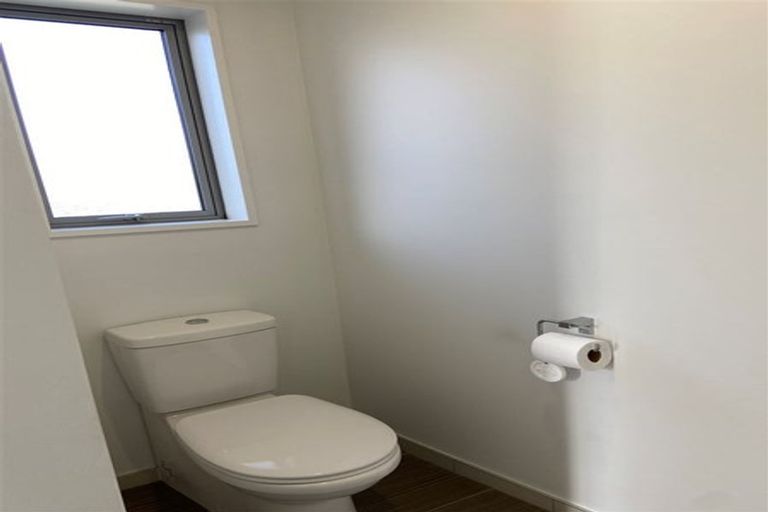 Photo of property in 17 James Hight Drive, Halswell, Christchurch, 8025