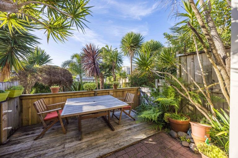 Photo of property in The Grange, 23/92 Bush Road, Albany, Auckland, 0632
