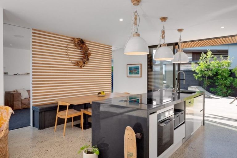 Photo of property in 15 Awatira Drive, Papamoa Beach, Papamoa, 3118