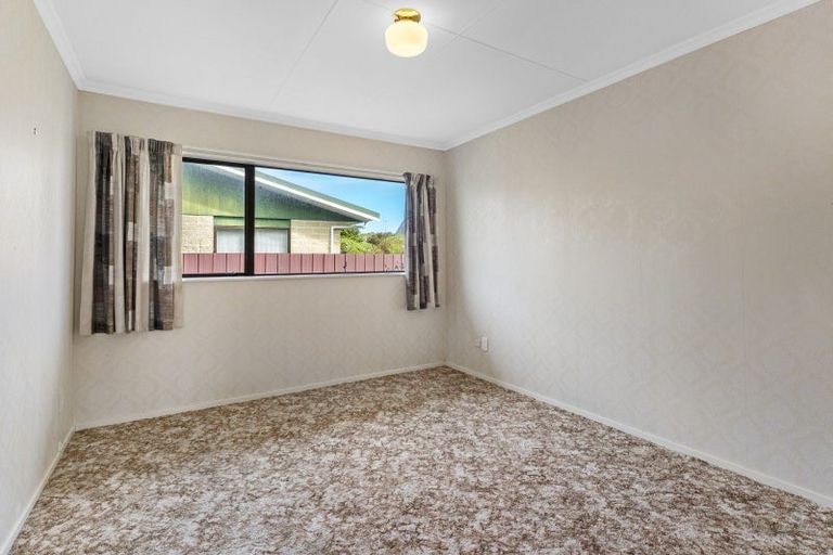 Photo of property in 6 Bevan Place, Otaki, 5512