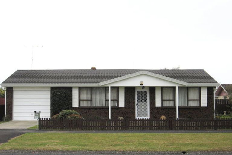 Photo of property in 23 Claude Street, Fairfield, Hamilton, 3214