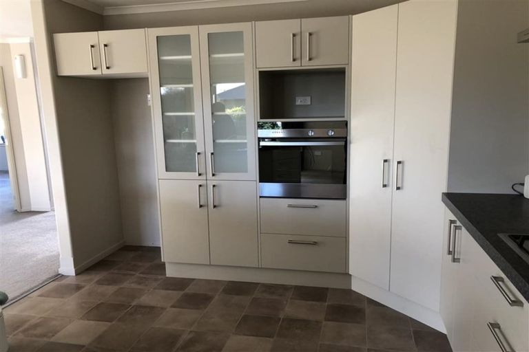 Photo of property in 34 Ngawhatu Road, Stoke, Nelson, 7011