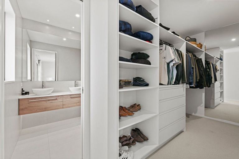 Photo of property in 10 Eaglesfield Close, Westmorland, Christchurch, 8025