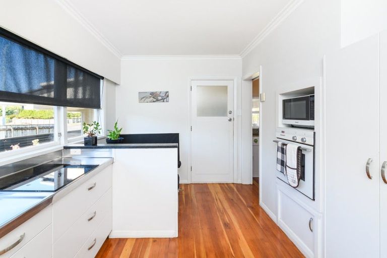Photo of property in 33 Long Melford Road, Awapuni, Palmerston North, 4412