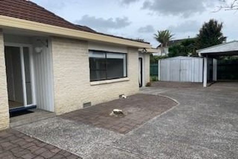 Photo of property in 3/11 Fenwick Avenue, Milford, Auckland, 0620