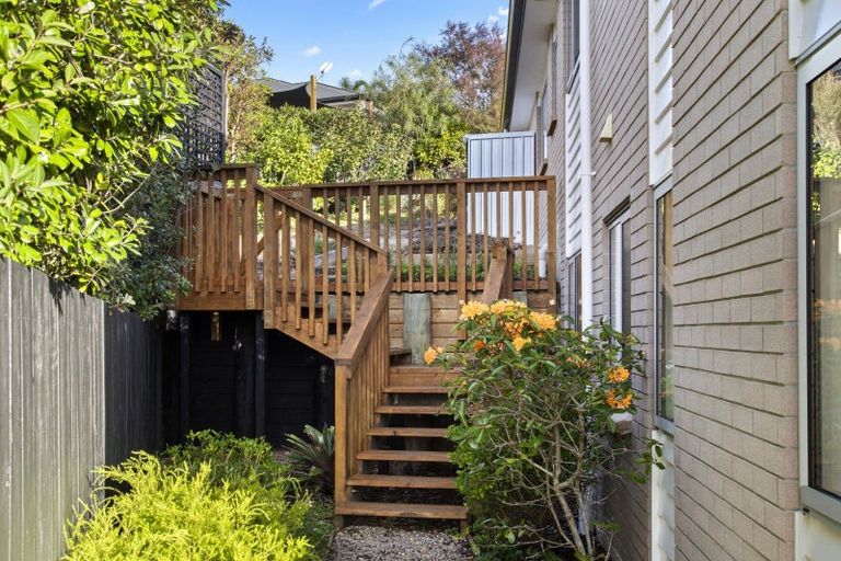 Photo of property in 121 Isabella Drive, Pukekohe, 2120