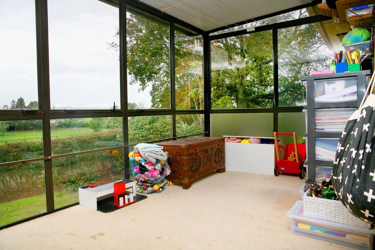 Photo of property in 113 Lewis Road, Karaka, Papakura, 2580