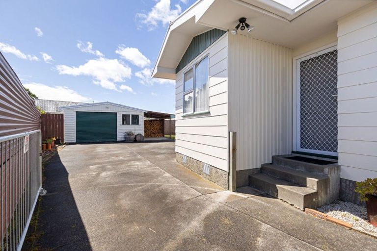 Photo of property in 6 Turakina Street, Westbrook, Palmerston North, 4412