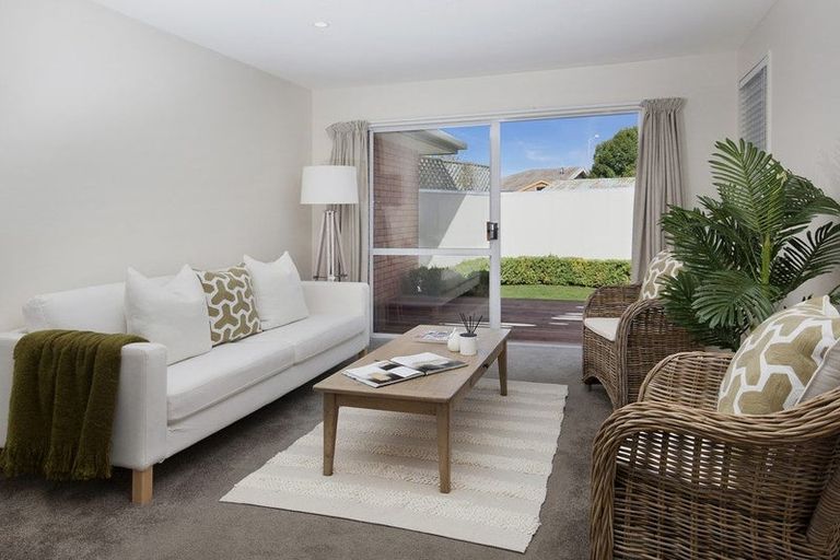 Photo of property in 1/16 Peverel Street, Riccarton, Christchurch, 8011