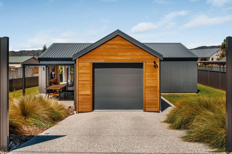 Photo of property in 46 Aronui Road, Bridge Hill, Alexandra, 9320