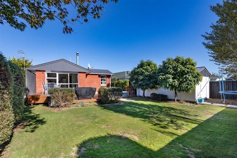 Photo of property in 6 Cardome Street, Bishopdale, Christchurch, 8053