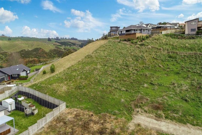 Photo of property in 33 Great Road West, Matipo Heights, Rotorua, 3015