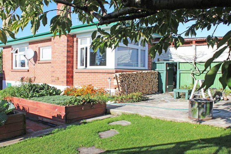 Photo of property in 4 Burn Street, Holmes Hill, Oamaru, 9401