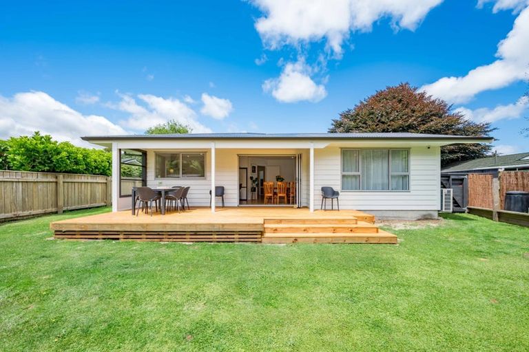 Photo of property in 21 Kohekohe Road, Waikanae, 5036