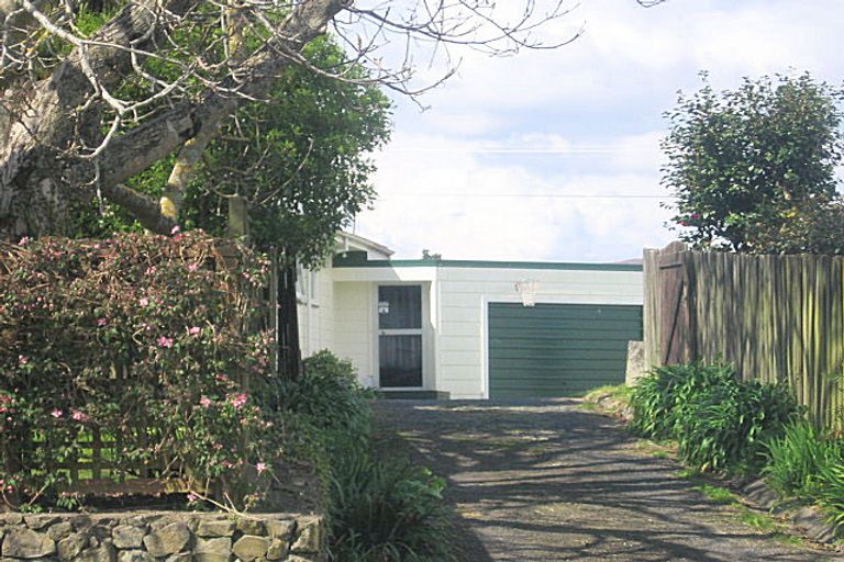 Photo of property in 10 Walnut Place, Owhata, Rotorua, 3010