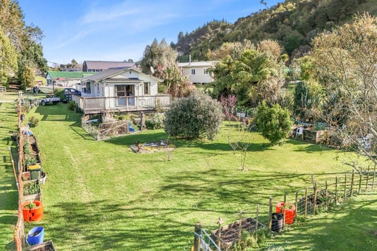 Photo of property in 218 Cowell Street, Kawhia, 3889