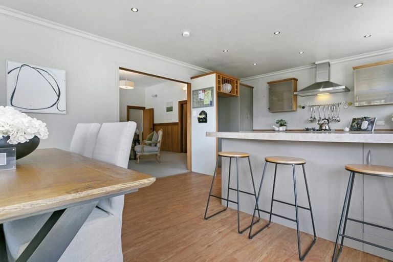 Photo of property in 65 Clare Street, Cambridge, 3434