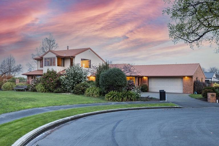 Photo of property in 7 Oakmont Green, Shirley, Christchurch, 8061