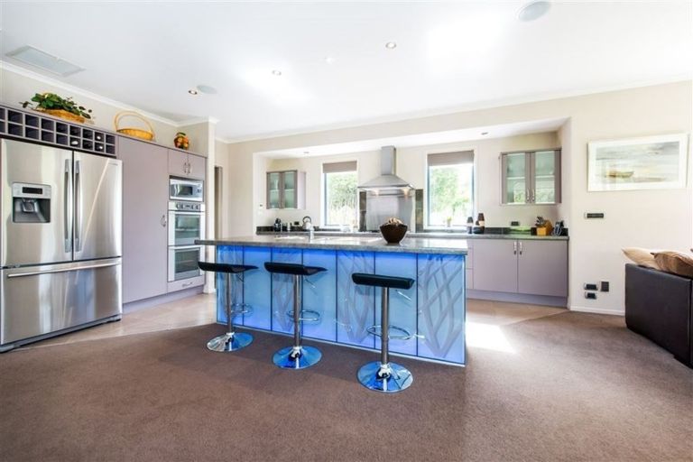 Photo of property in 131 Foster Road, Kumeu, 0891