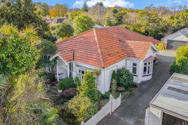 Photo of property in 184 Main North Road, Redwood, Christchurch, 8051