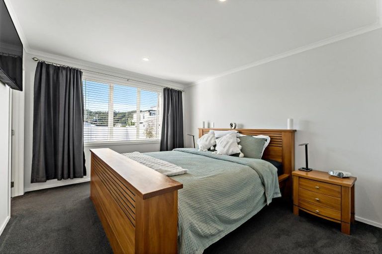Photo of property in 30 Raymond Grace Avenue, Huapai, Kumeu, 0810