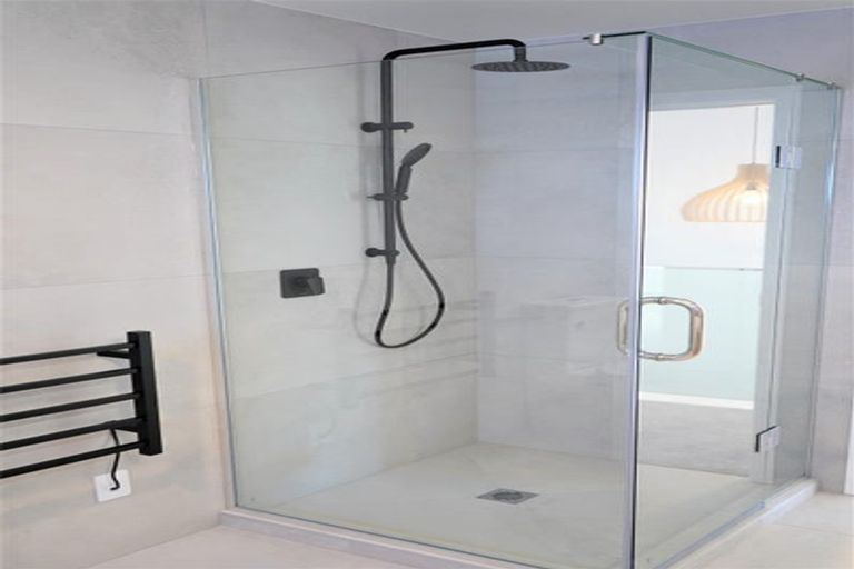 Photo of property in 35c Vincent Street, Howick, Auckland, 2014