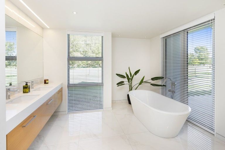 Photo of property in 26 Mcdrurys Road, Halswell, Christchurch, 7674