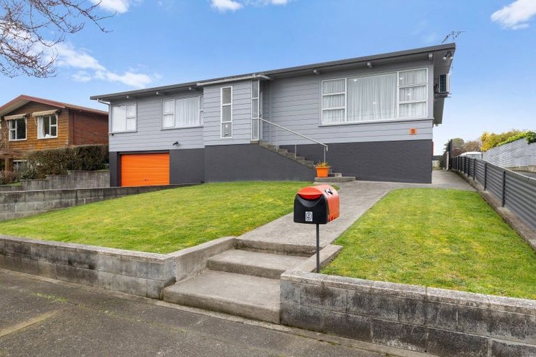 Photo of property in 9 Hampden Street, Awapuni, Palmerston North, 4412