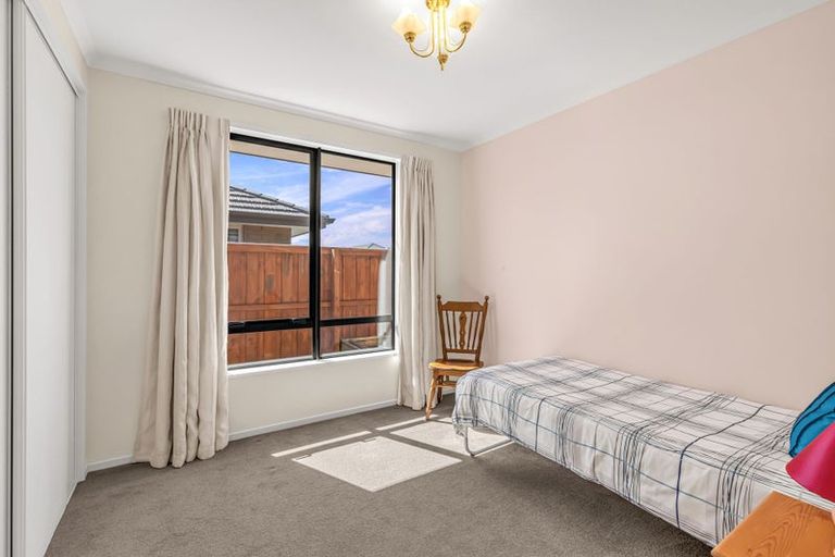 Photo of property in 18 Lansdowne Way, Rolleston, 7615