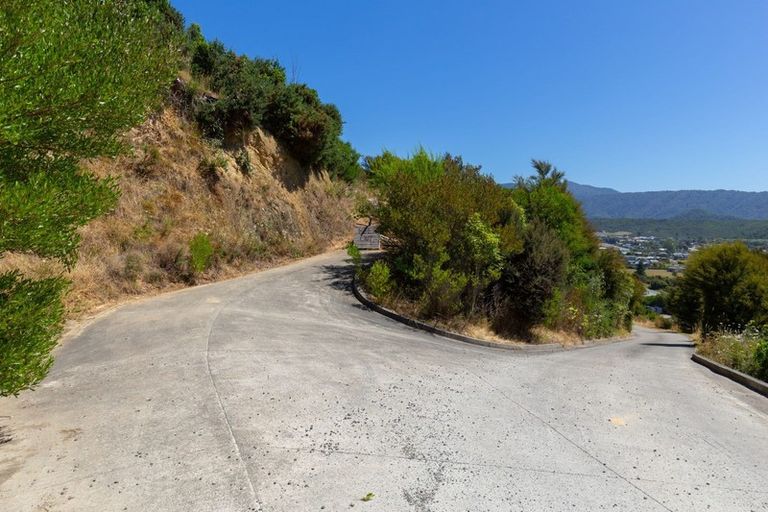 Photo of property in 42 Waimarama Street, Waikawa, Picton, 7220