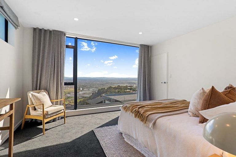 Photo of property in 280 Major Hornbrook Road, Mount Pleasant, Christchurch, 8081