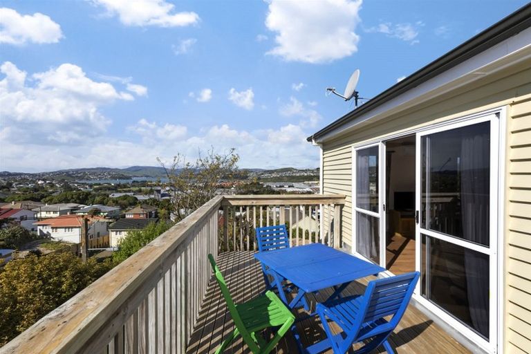 Photo of property in 17 Waiho Terrace, Elsdon, Porirua, 5022