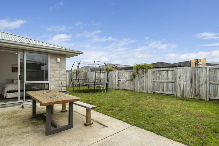 Photo of property in 79 Te Wharo Drive, Papamoa, 3118